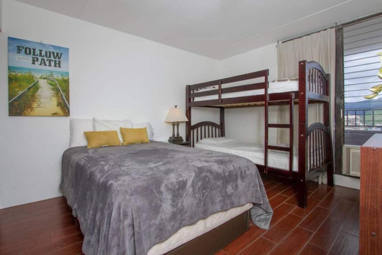 Aloha Vacations Apartahotel